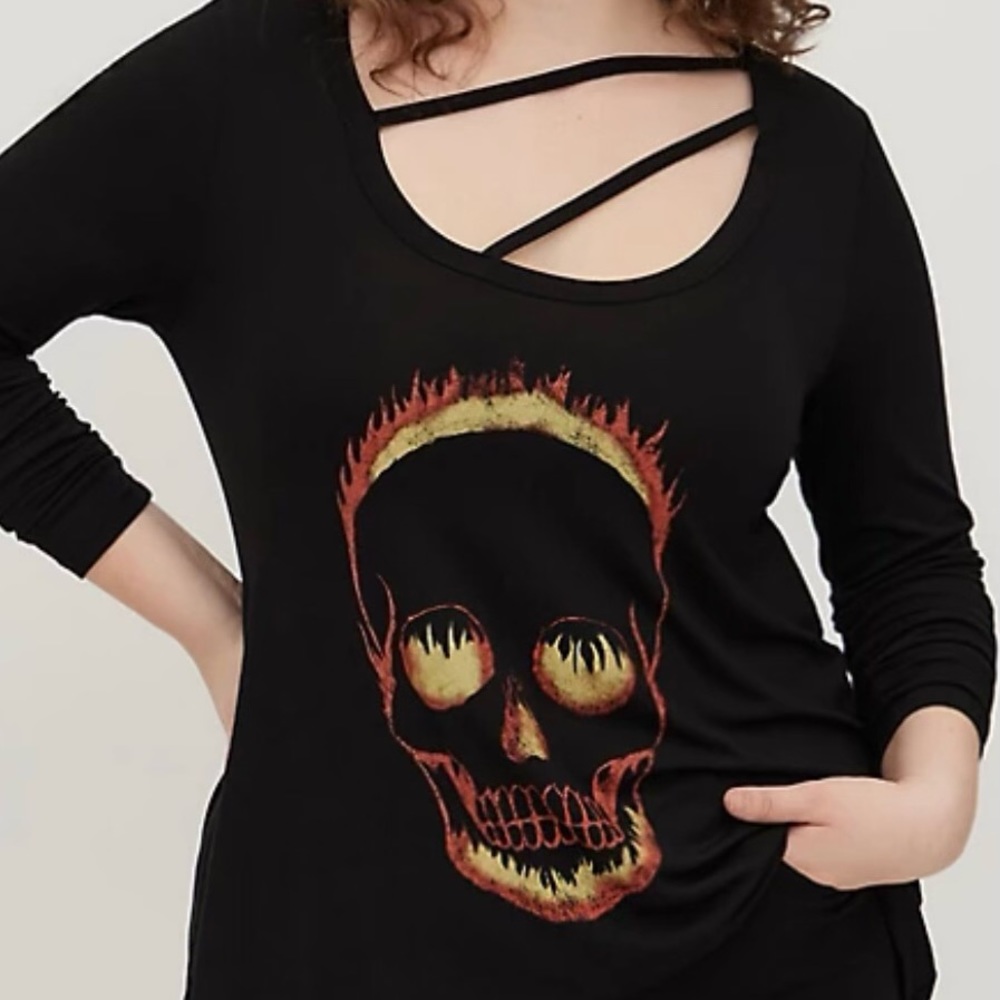 Torrid Love Sick black shirt with skull size 2x NWT